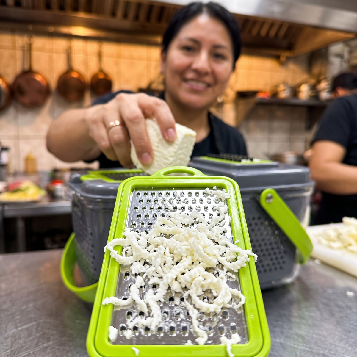 Cortador de Verduras Profesional 22 en 1 + Tijera de Cocina de REGALO
